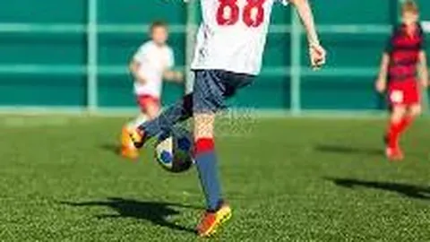 明星云集大阅兵盛典：霍震霆父子同框，姚明高挑引人注目